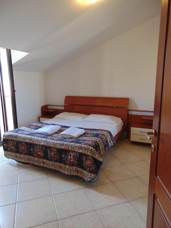 Little Sunshine Apartman Alghero Kültér fotó